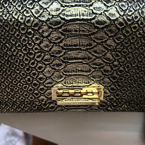 Zac Posen Metallic Purse - Picture 4 of 12